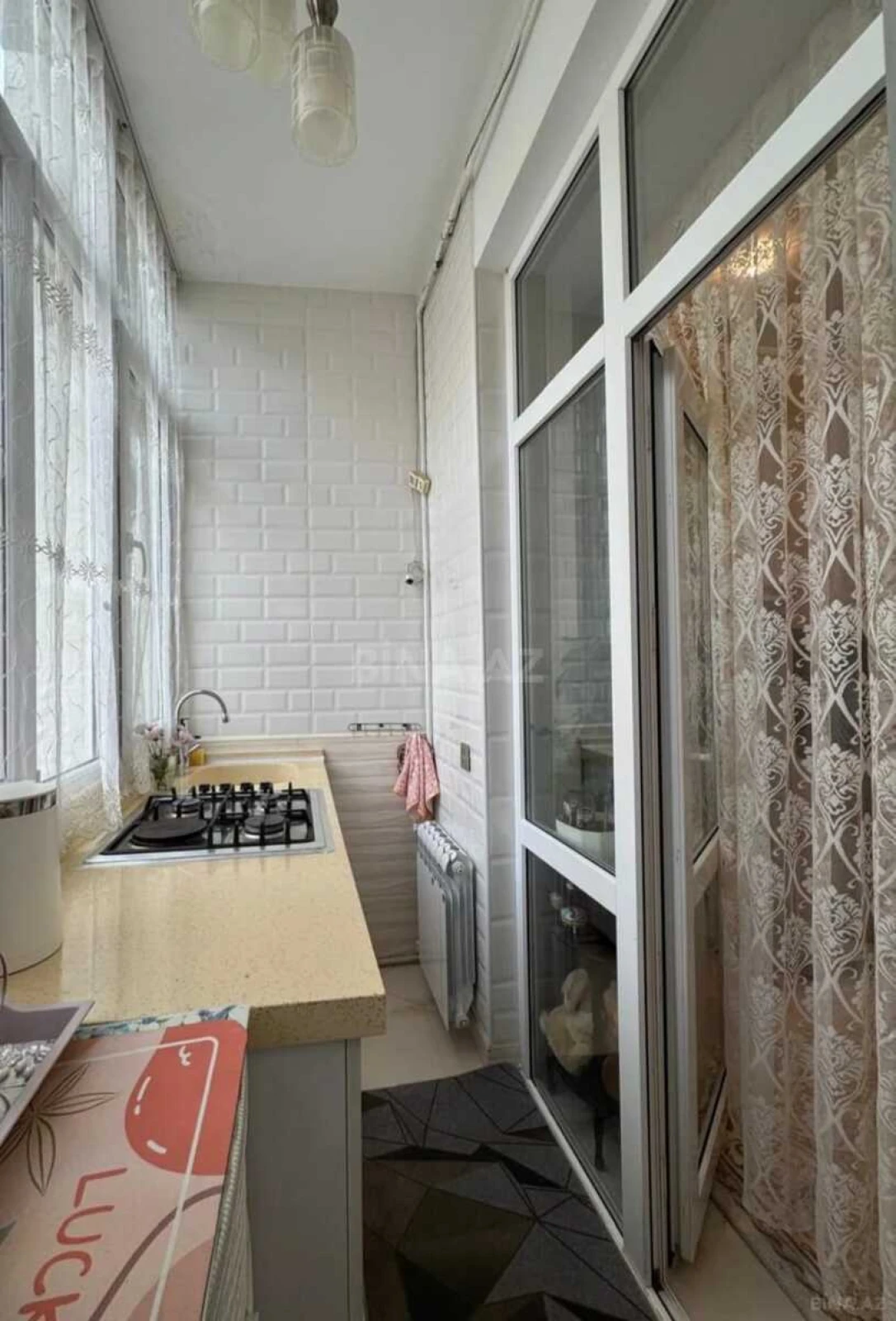 Kirayə verilir 2 otaqlı mənzil 50 m²