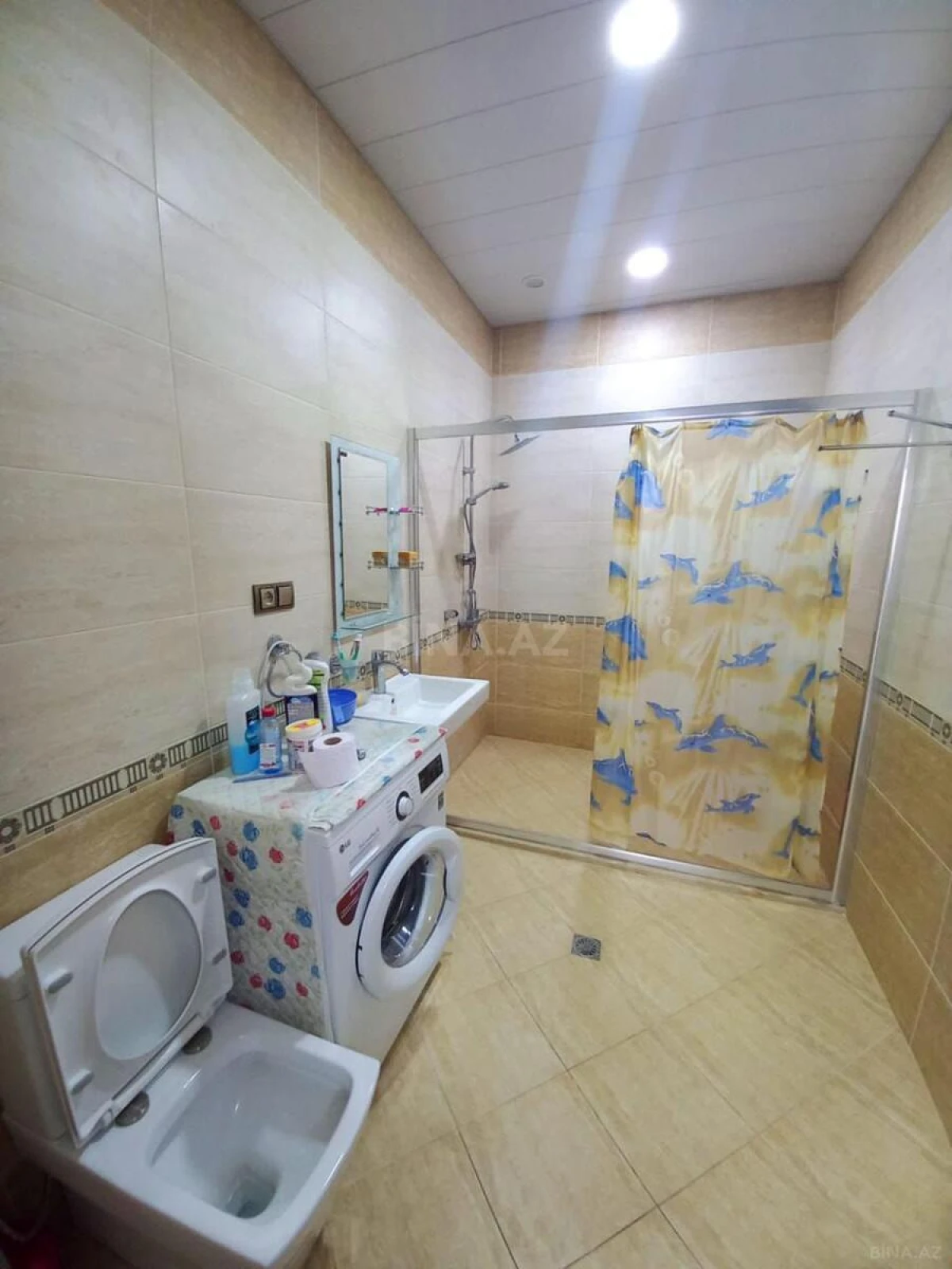 Satılır 4 otaqlı həyət evi 200 m²