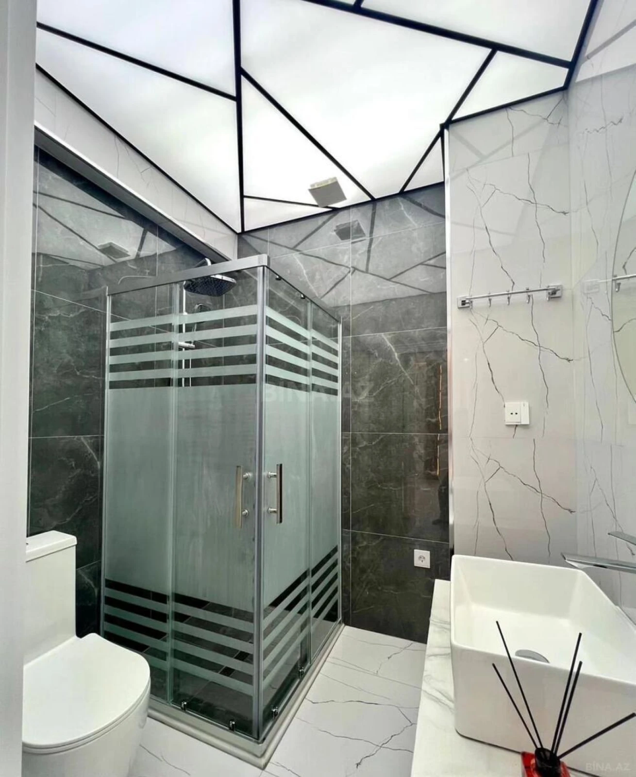 Satılır 2 otaqlı mənzil 54 m²