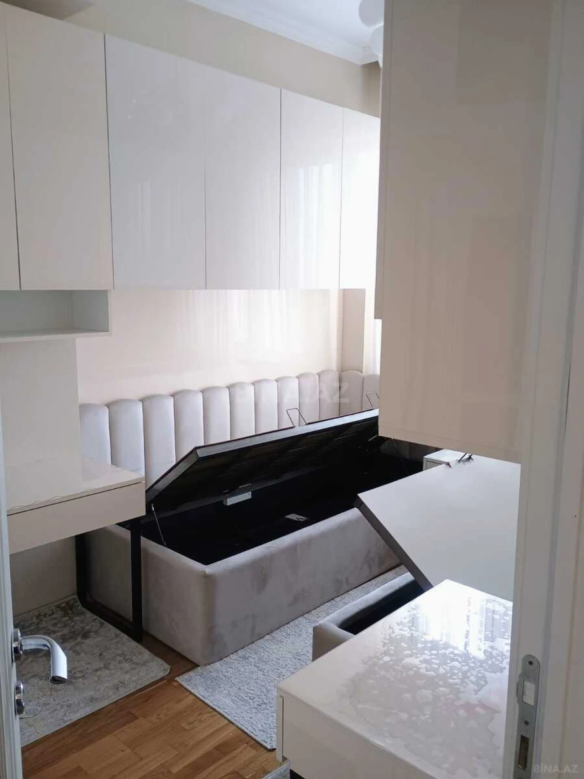 Kirayə verilir 3 otaqlı mənzil 100 m²