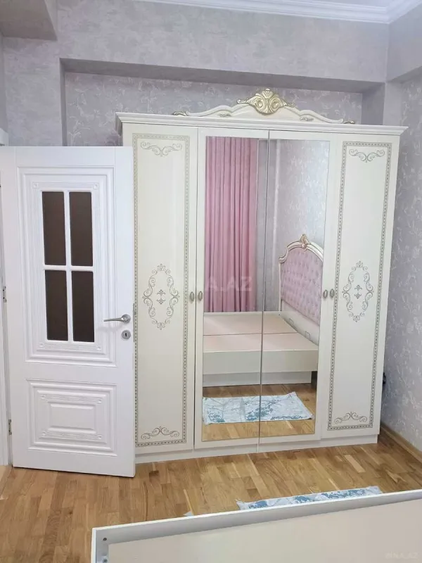 Kirayə verilir 3 otaqlı mənzil 100 m²