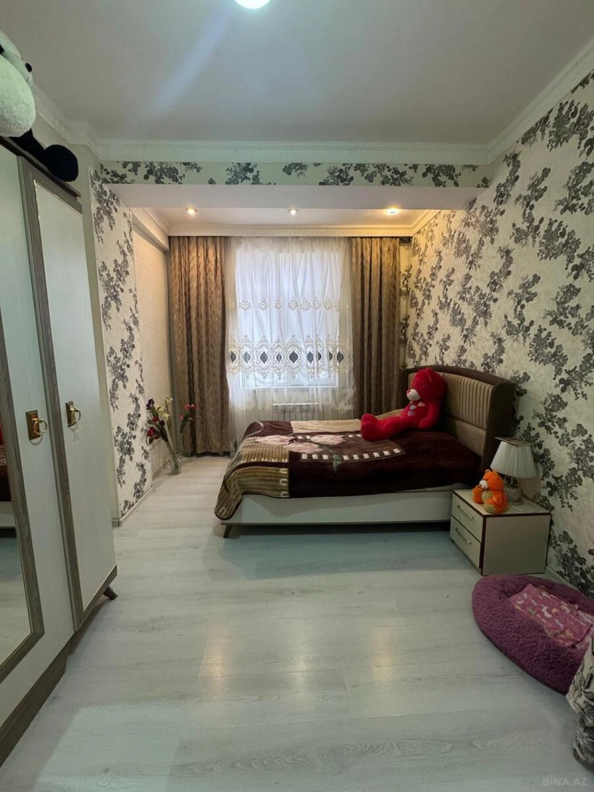 Satılır 3 otaqlı mənzil 68 m²