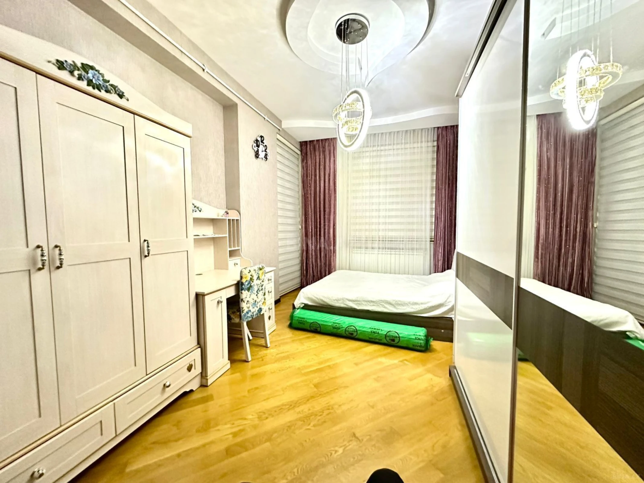 Kirayə verilir 3 otaqlı mənzil 100 m²