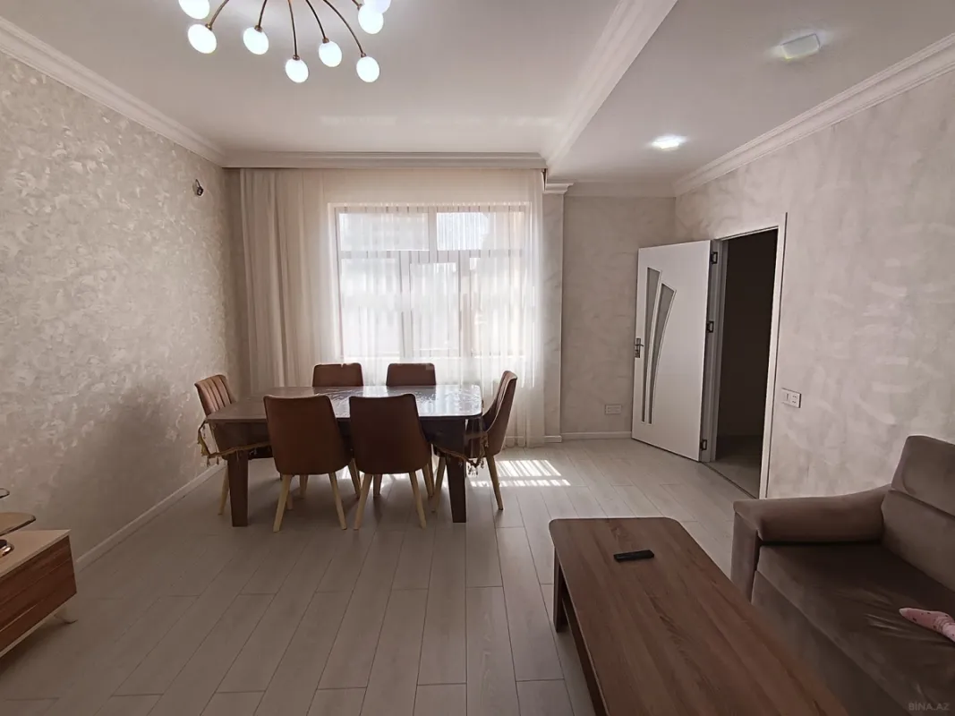 Satılır 3 otaqlı mənzil 110 m²