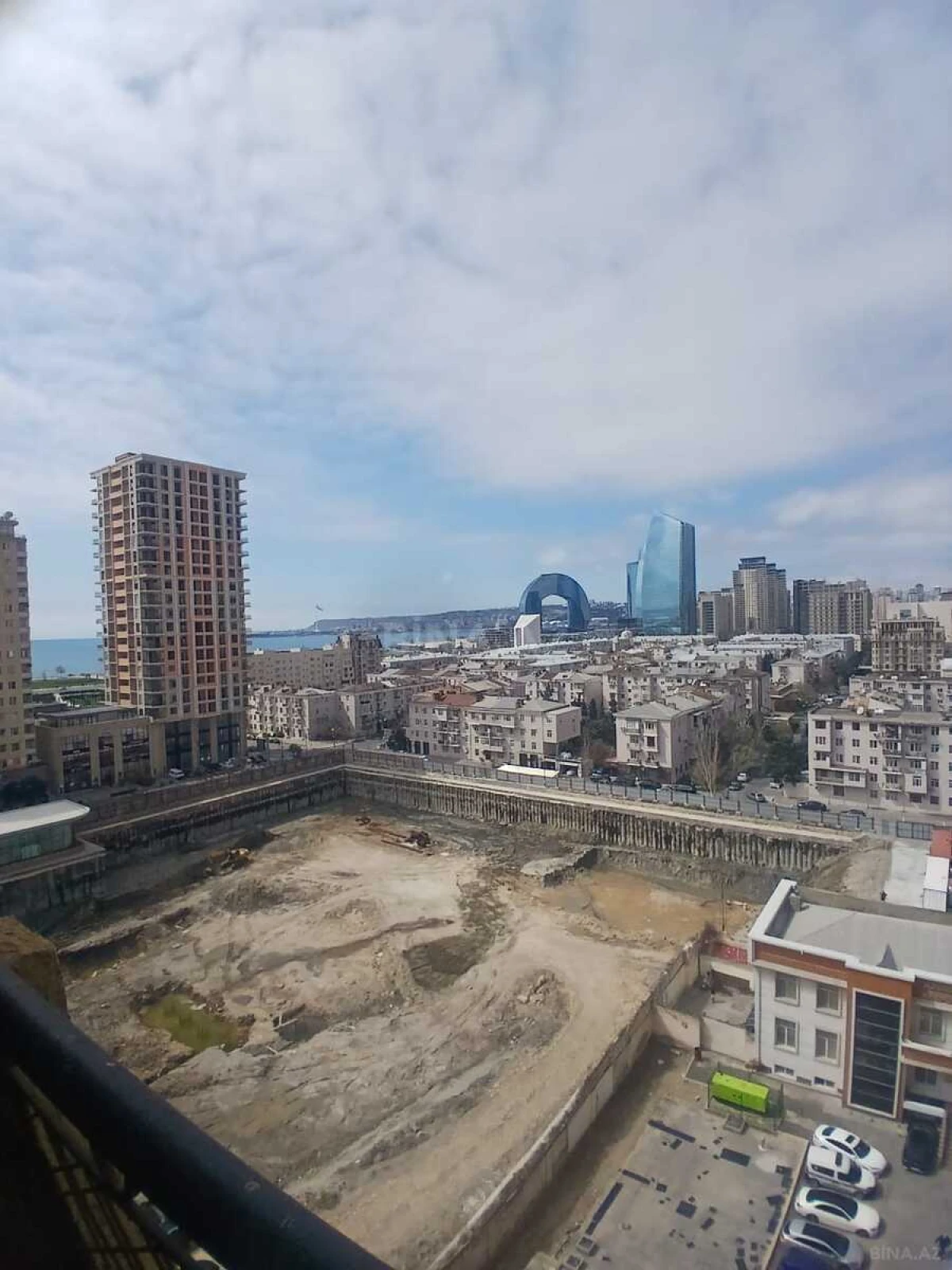 Kirayə verilir 2 otaqlı mənzil 70 m²
