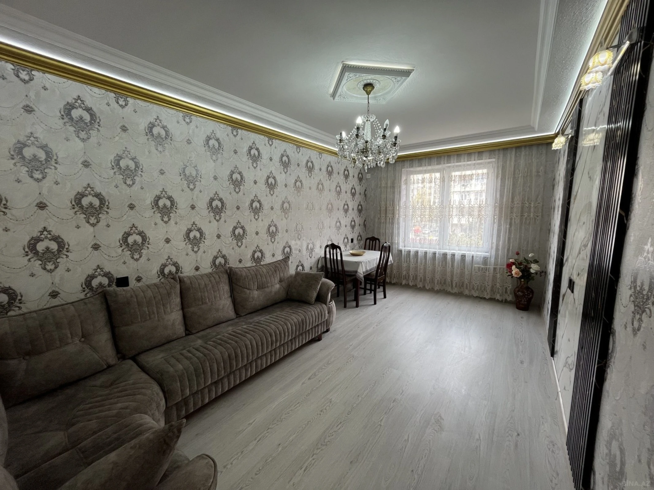 Satılır 2 otaqlı mənzil 60 m²