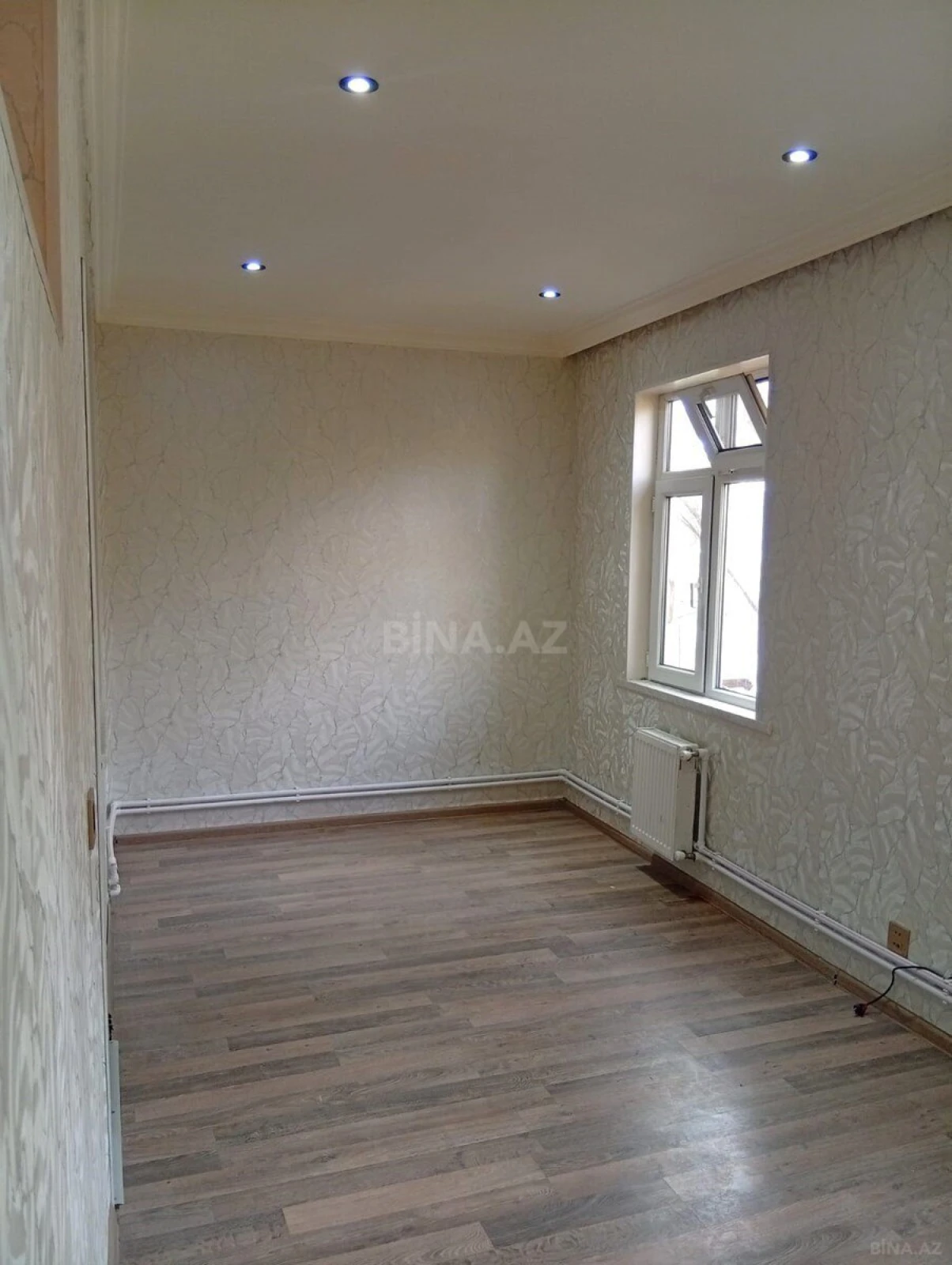 Satılır 2 otaqlı mənzil 50 m²