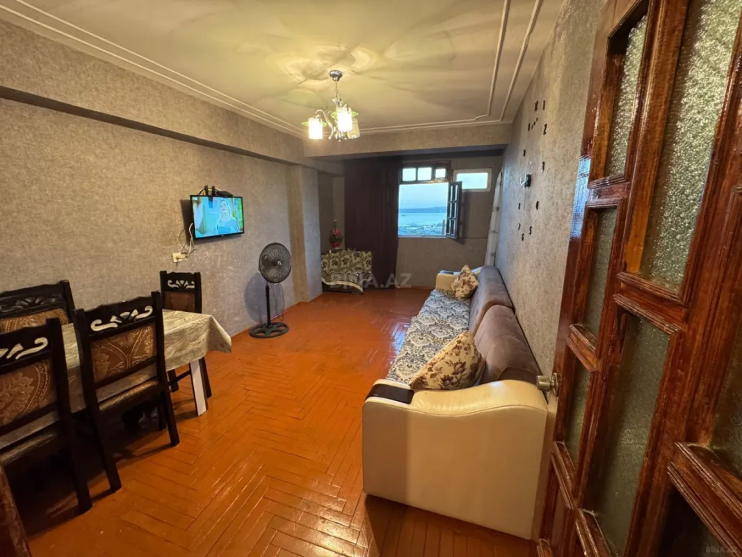 Satılır 2 otaqlı mənzil 45 m²