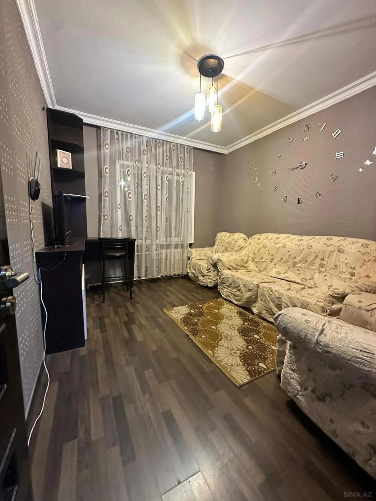 Kirayə verilir 2 otaqlı mənzil 70 m²