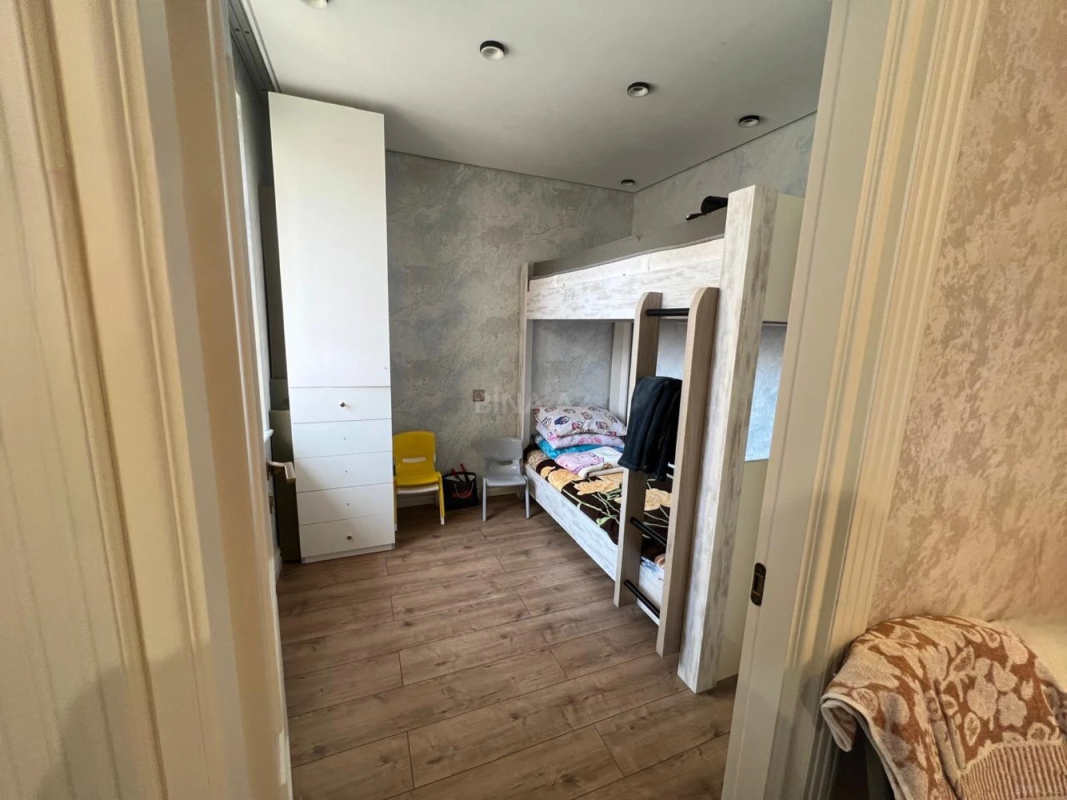 Satılır 3 otaqlı mənzil 65 m²