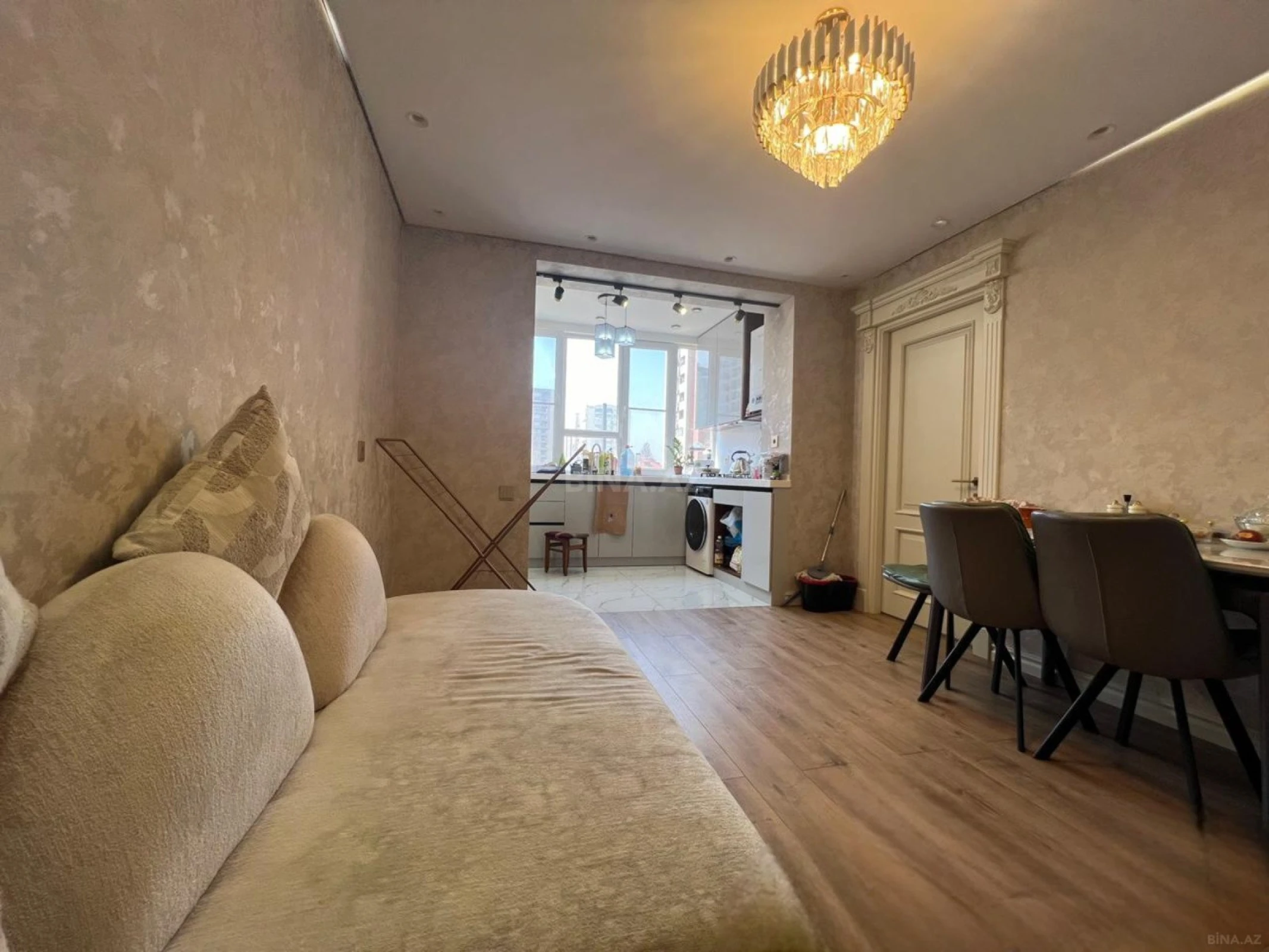 Satılır 3 otaqlı mənzil 65 m²