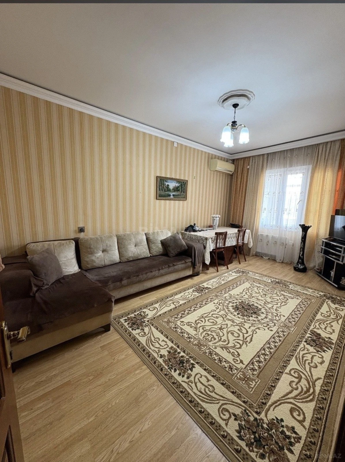 Kirayə verilir 2 otaqlı mənzil 65 m²