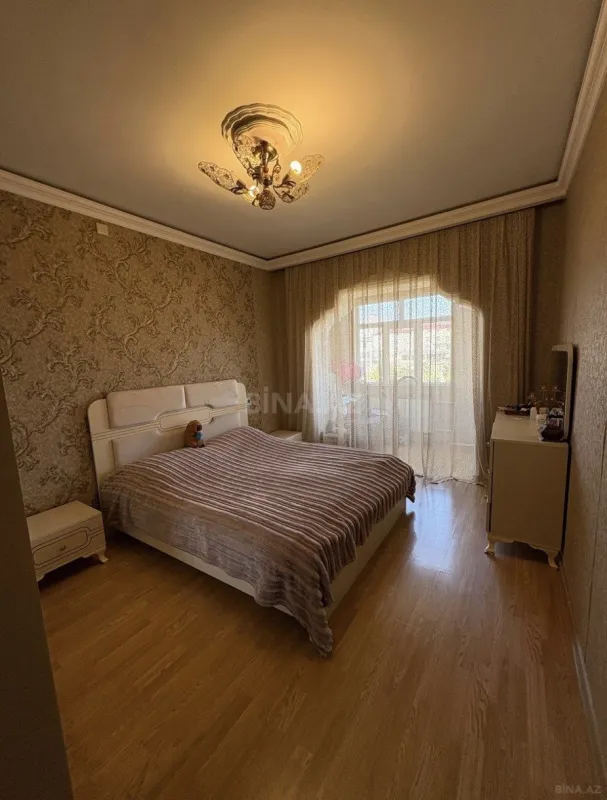 Kirayə verilir 2 otaqlı mənzil 65 m²