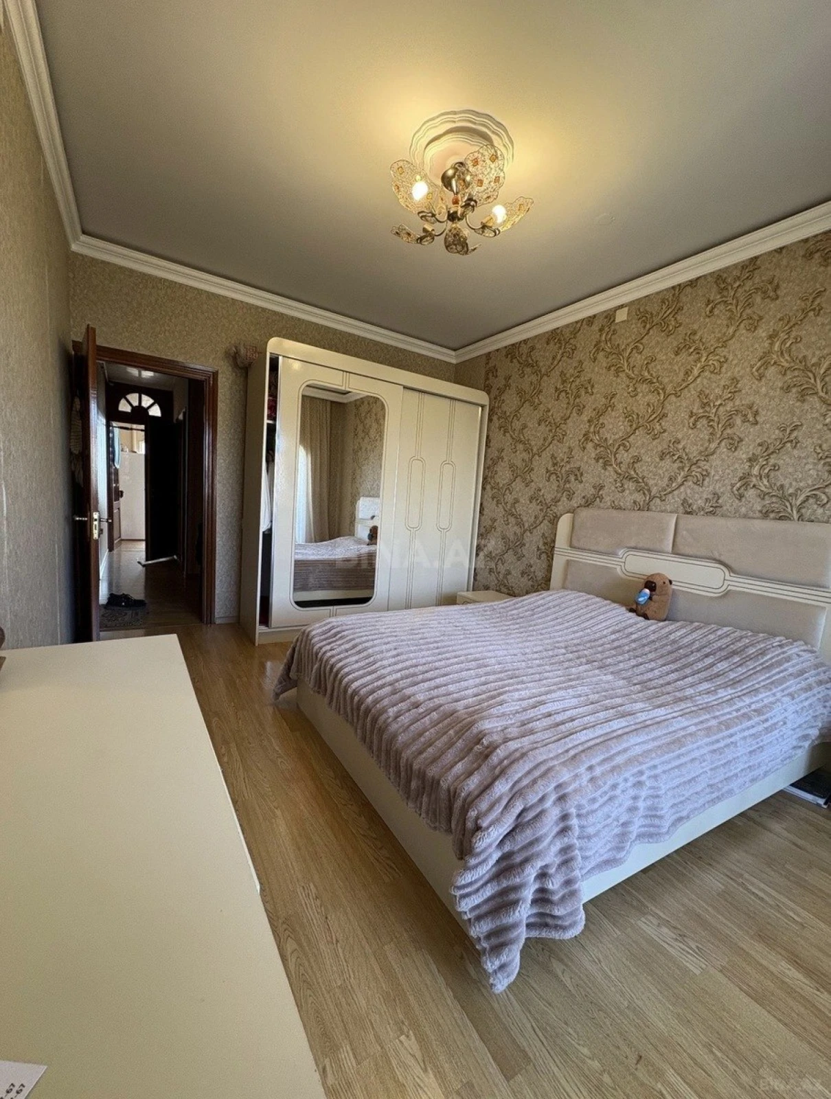 Kirayə verilir 2 otaqlı mənzil 65 m²
