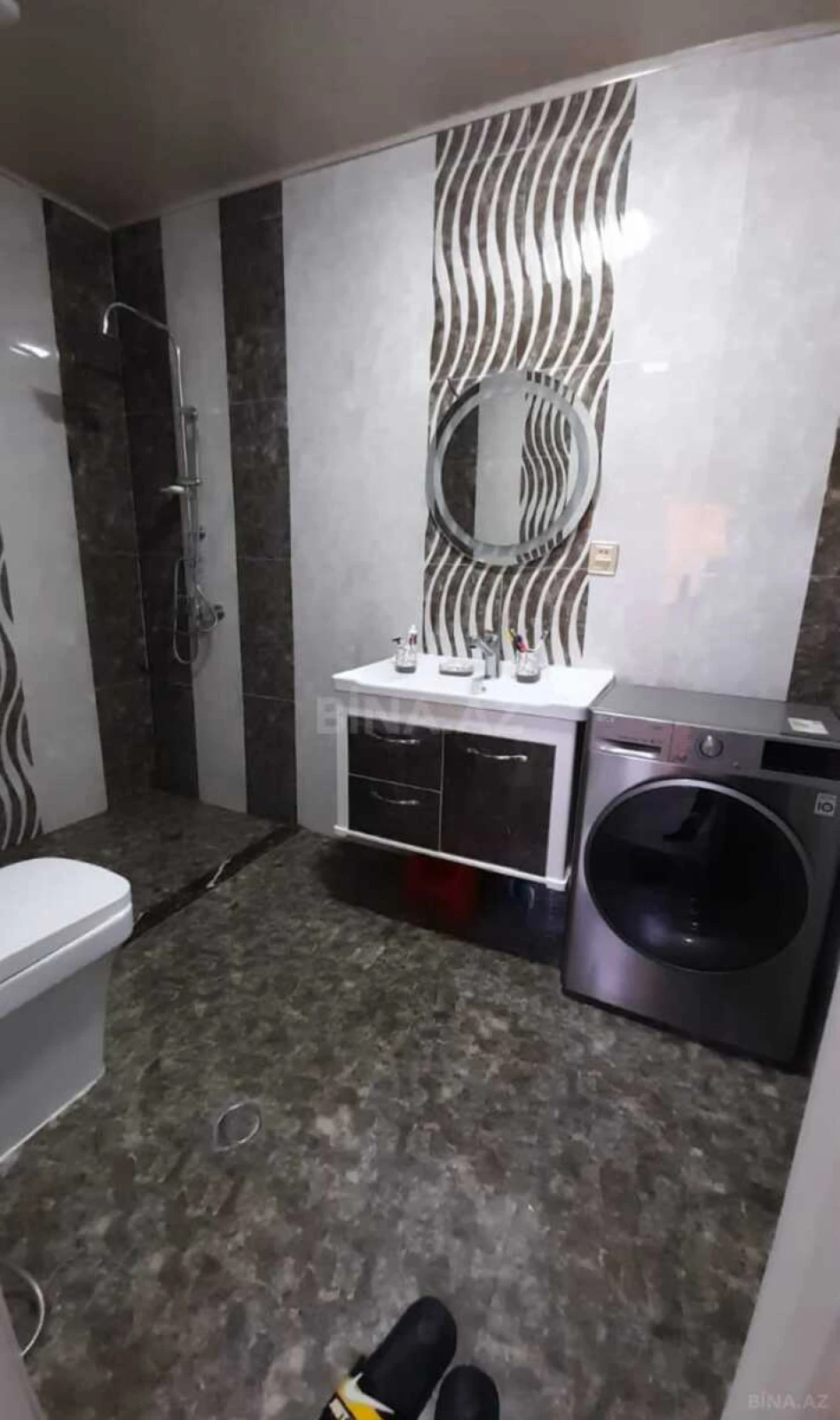 Satılır 3 otaqlı mənzil 87 m²