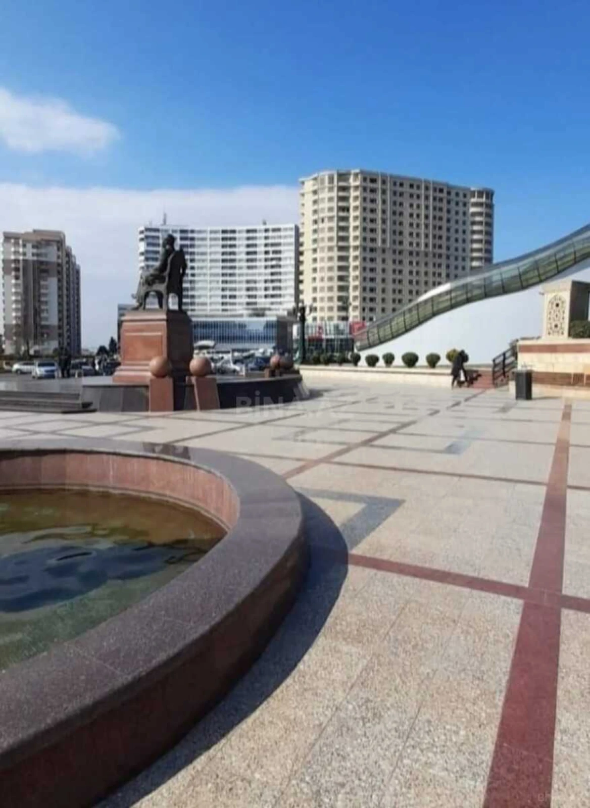 Satılır 3 otaqlı mənzil 87 m²