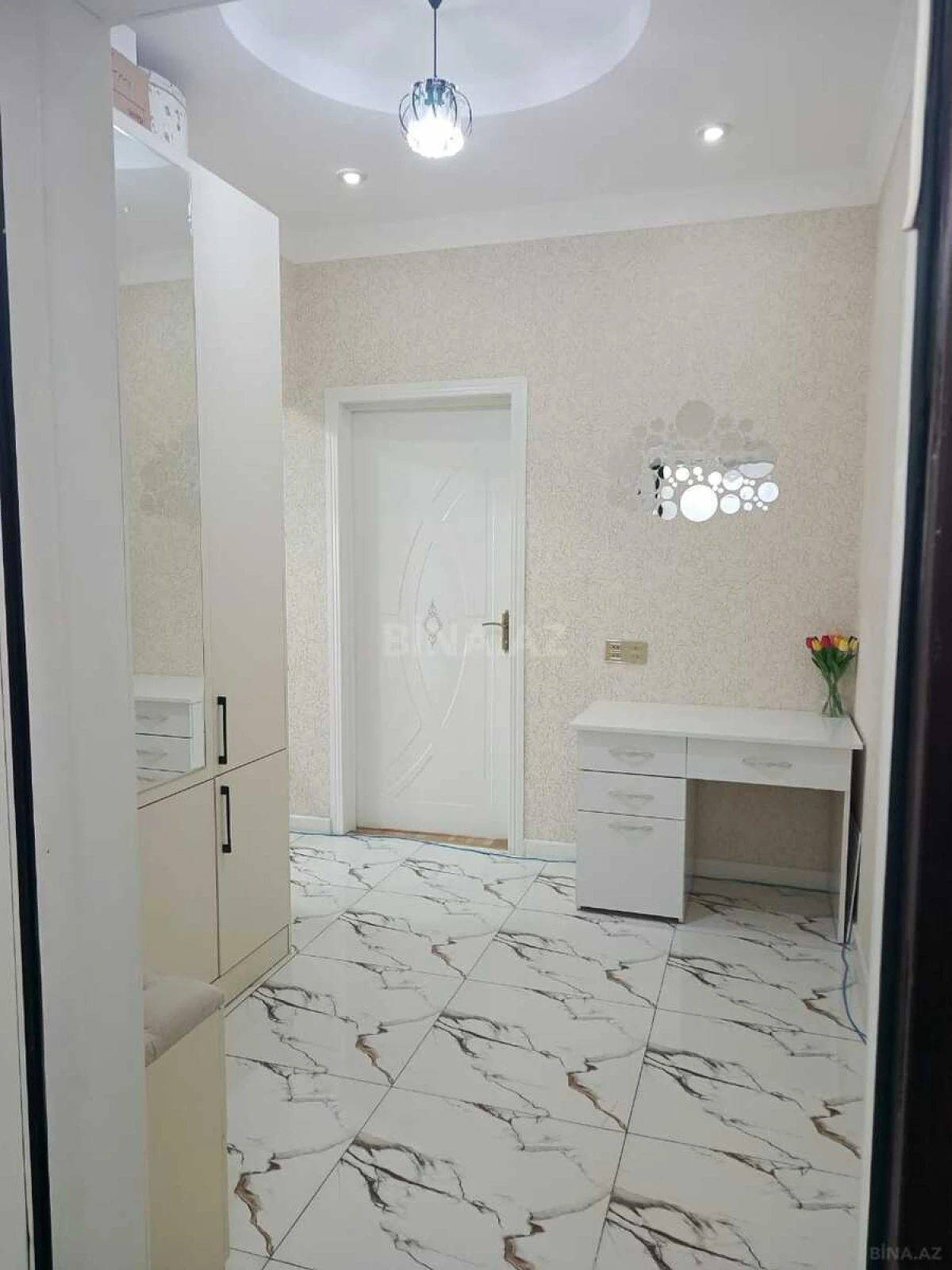 Satılır 3 otaqlı mənzil 87 m²