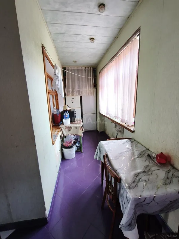 Satılır 5 otaqlı mənzil 100 m²