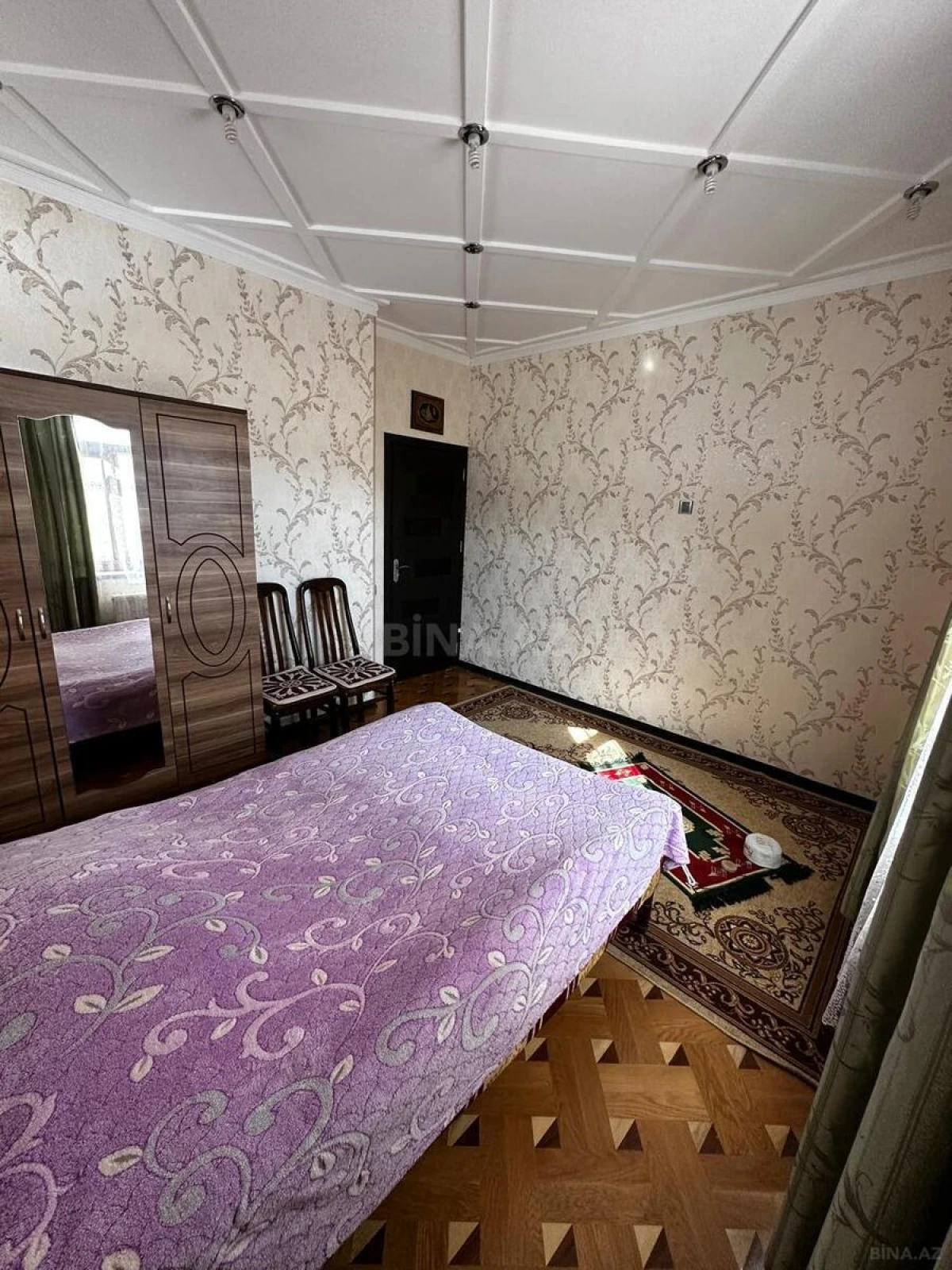 Satılır 6 otaqlı həyət evi 250 m²