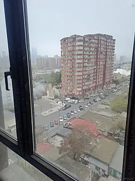 Satılır 2 otaqlı mənzil 83 m²
