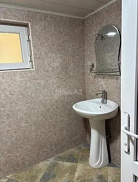 Kirayə verilir 3 otaqlı həyət evi 60 m²