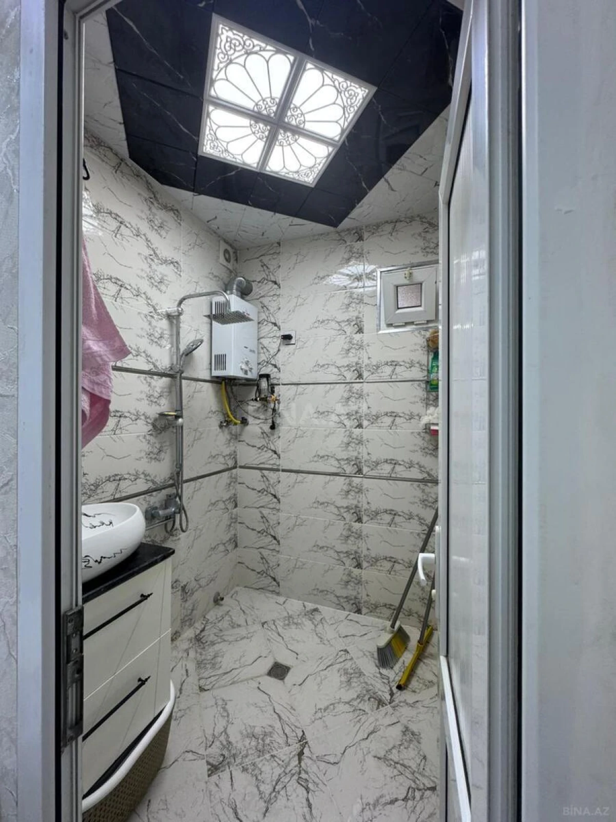 Satılır 2 otaqlı mənzil 55 m²