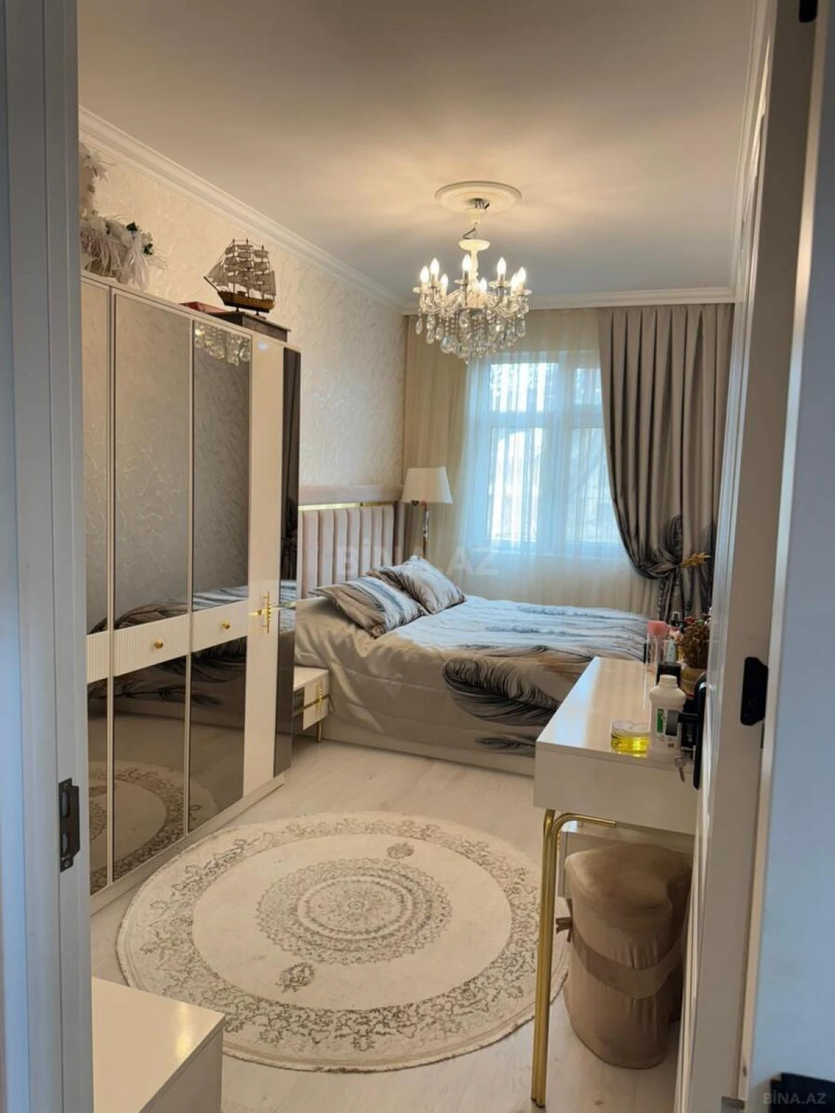 Satılır 2 otaqlı mənzil 55 m²