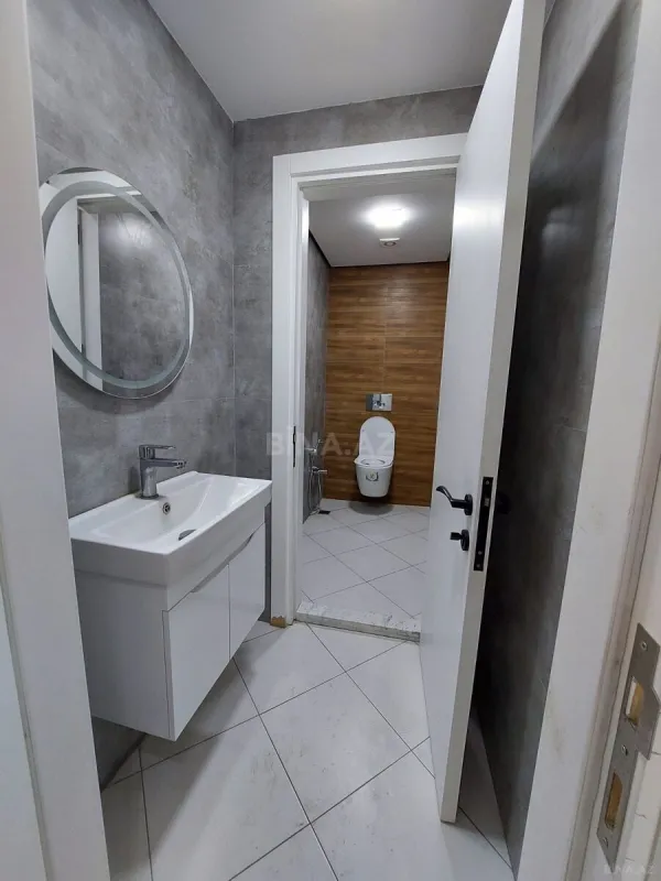 Satılır obyekt 350 m²