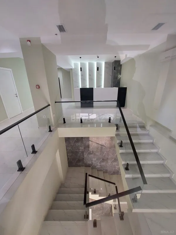 Satılır obyekt 350 m²