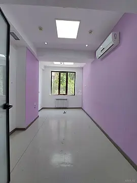 Satılır obyekt 350 m²