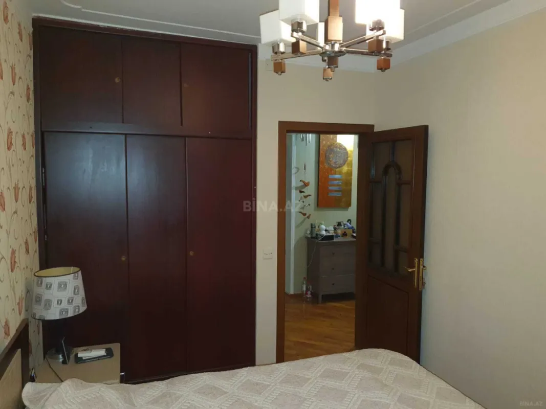 Satılır 3 otaqlı mənzil 68 m²