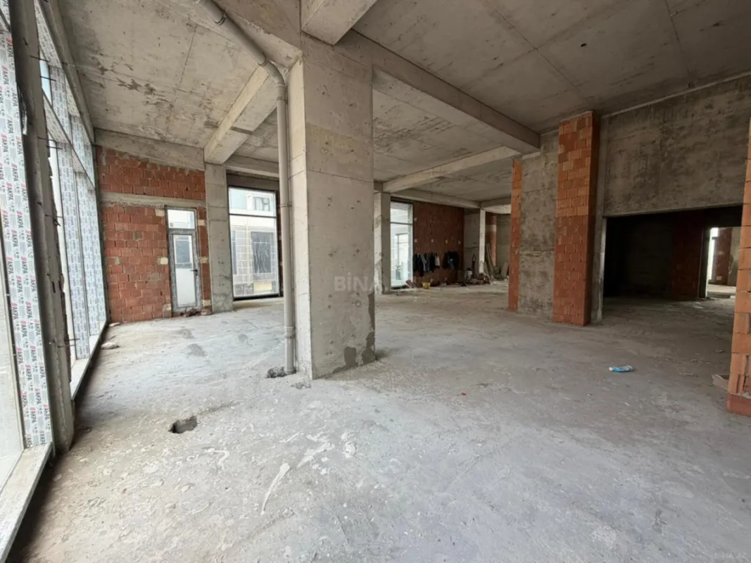 Satılır obyekt 360 m²