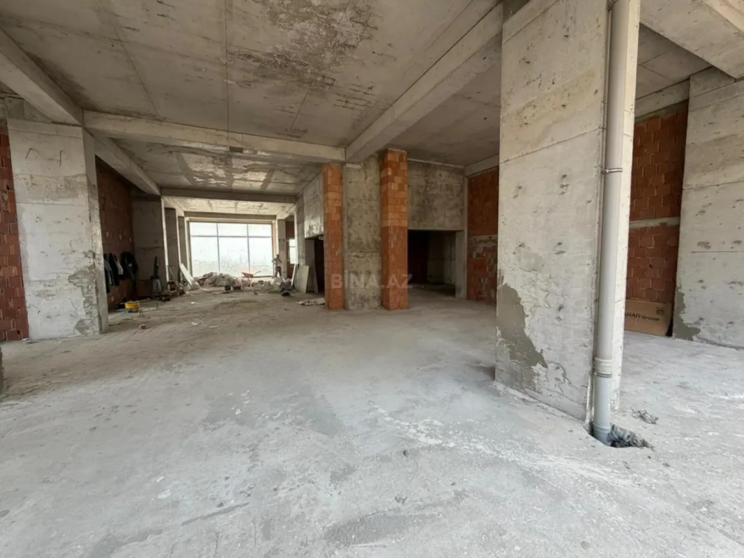 Satılır obyekt 360 m²
