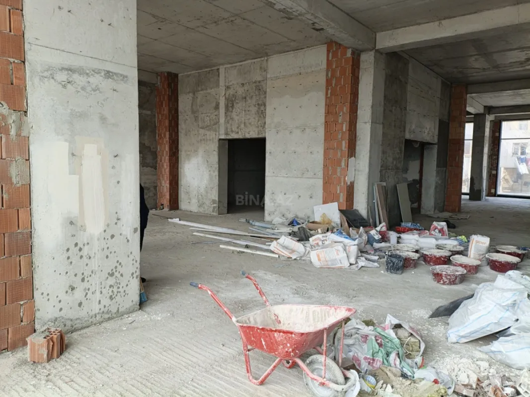 Satılır obyekt 360 m²