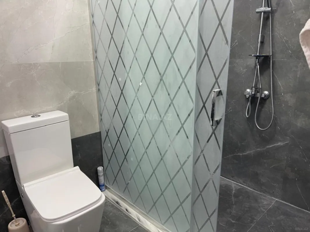 Satılır 2 otaqlı mənzil 100 m²