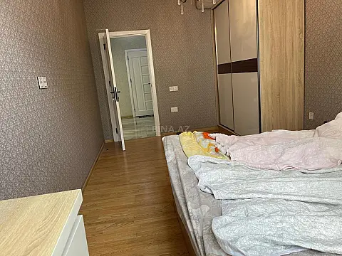 Satılır 2 otaqlı mənzil 100 m²