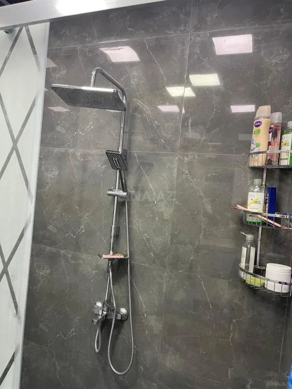 Satılır 2 otaqlı mənzil 100 m²