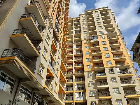 Satılır 2 otaqlı mənzil 100 m² — Bakı 2 otaq 100.00 m²