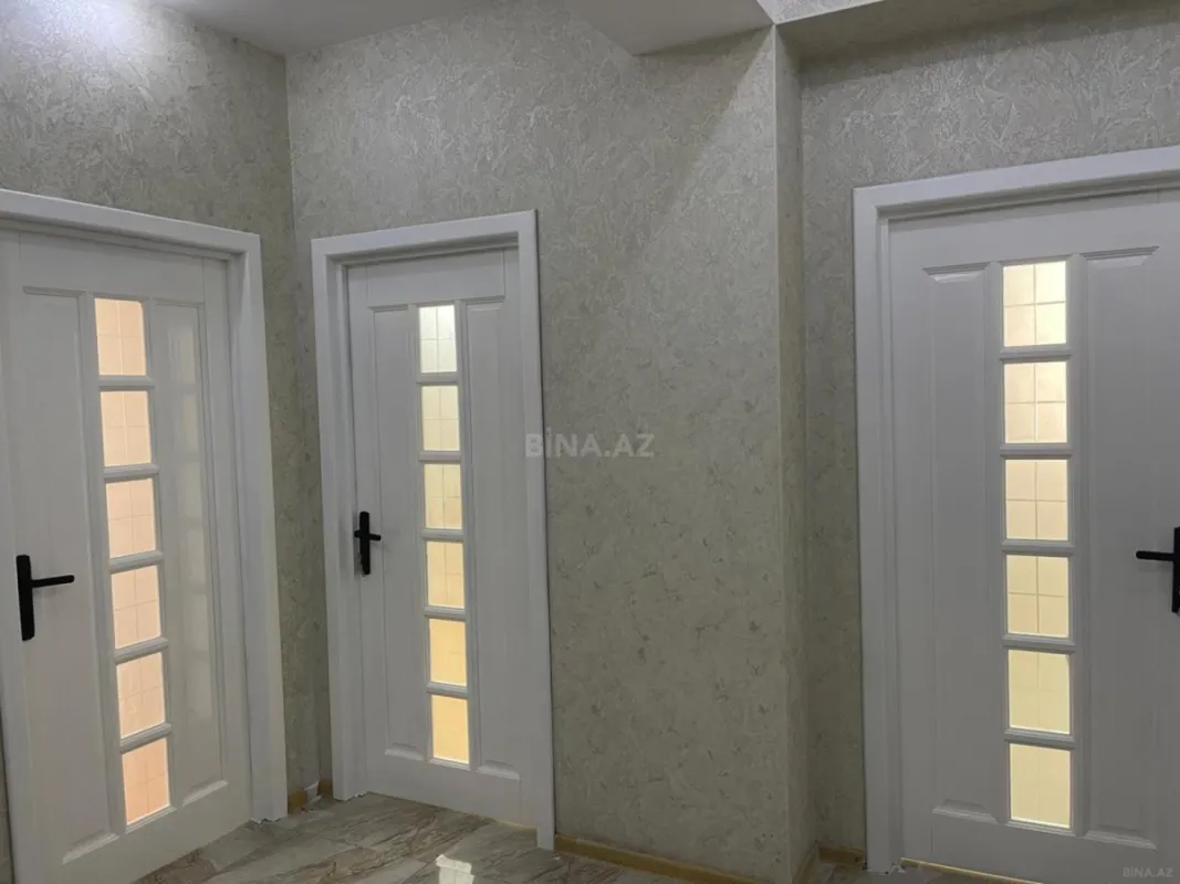 Satılır 2 otaqlı mənzil 100 m²