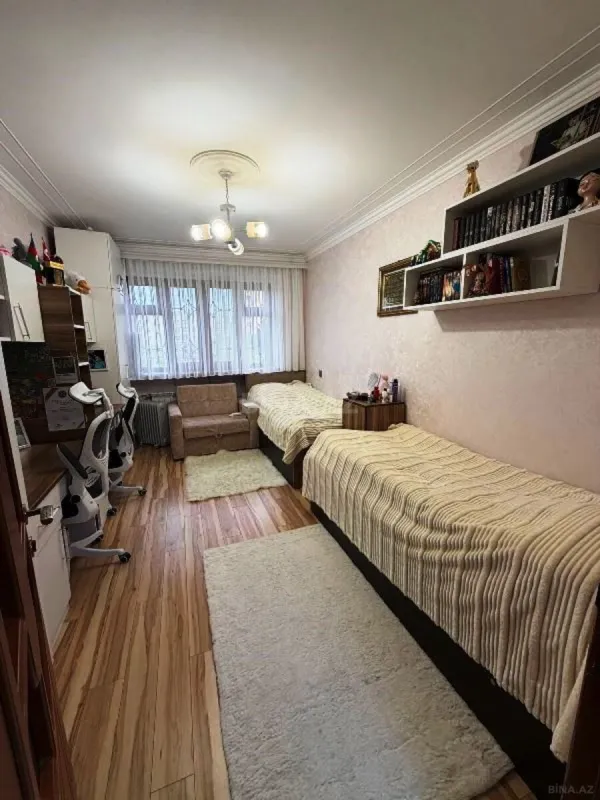 Satılır 3 otaqlı mənzil 70 m²