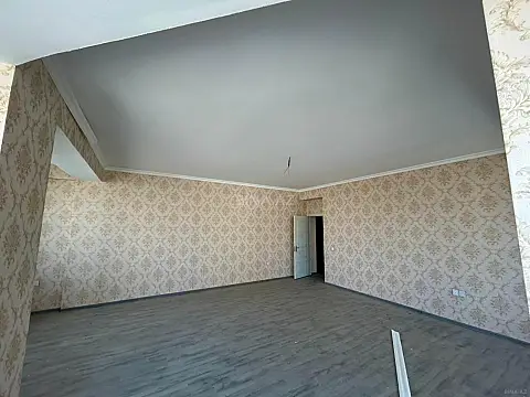 Satılır 3 otaqlı mənzil 155 m²