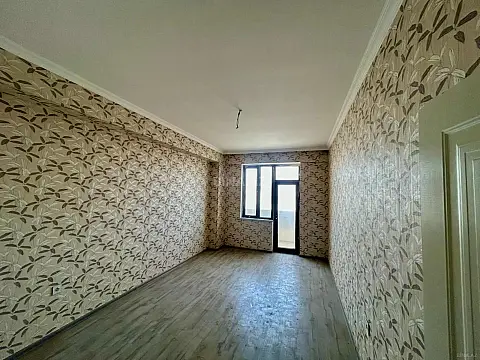 Satılır 3 otaqlı mənzil 155 m²