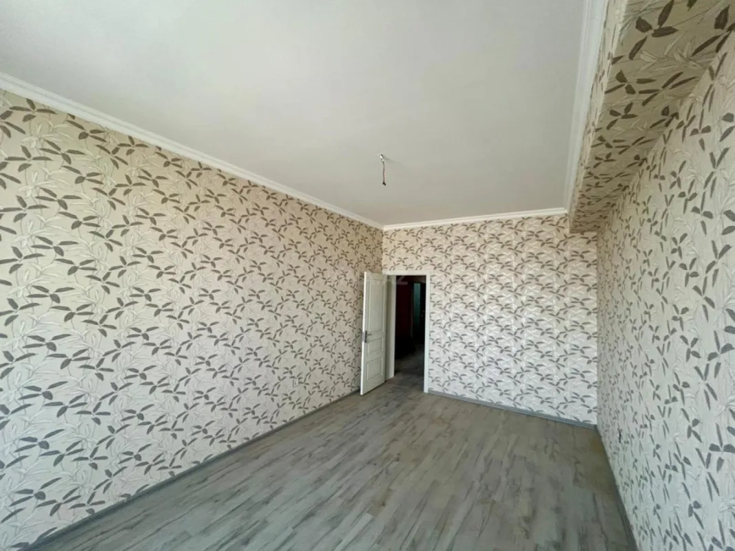 Satılır 3 otaqlı mənzil 155 m²