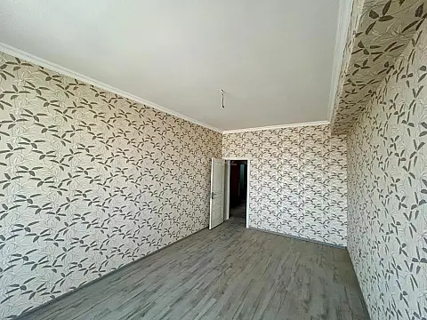 Satılır 3 otaqlı mənzil 155 m²