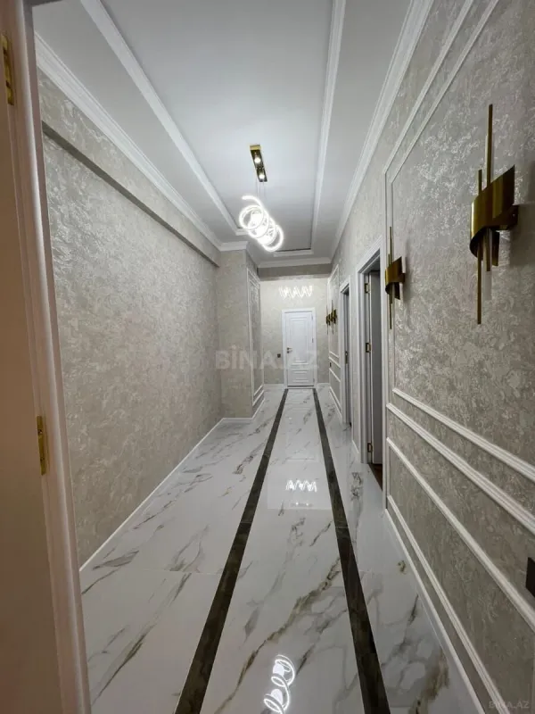 Satılır 3 otaqlı mənzil 103 m²