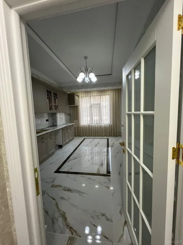Satılır 3 otaqlı mənzil 103 m²