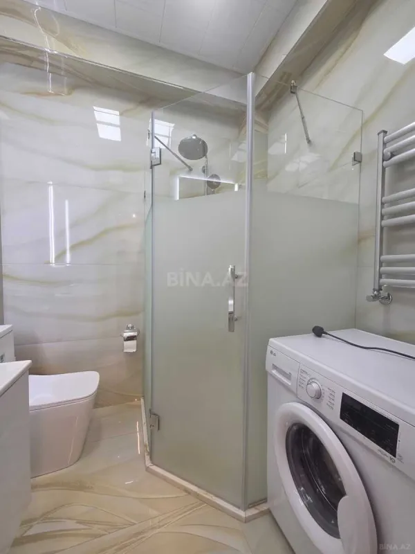 Kirayə verilir 2 otaqlı mənzil 65 m²