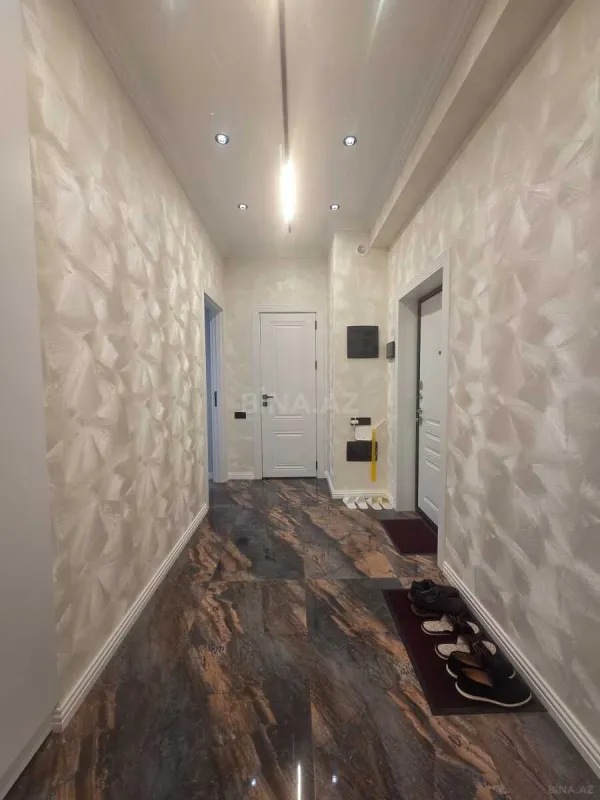 Kirayə verilir 2 otaqlı mənzil 65 m²