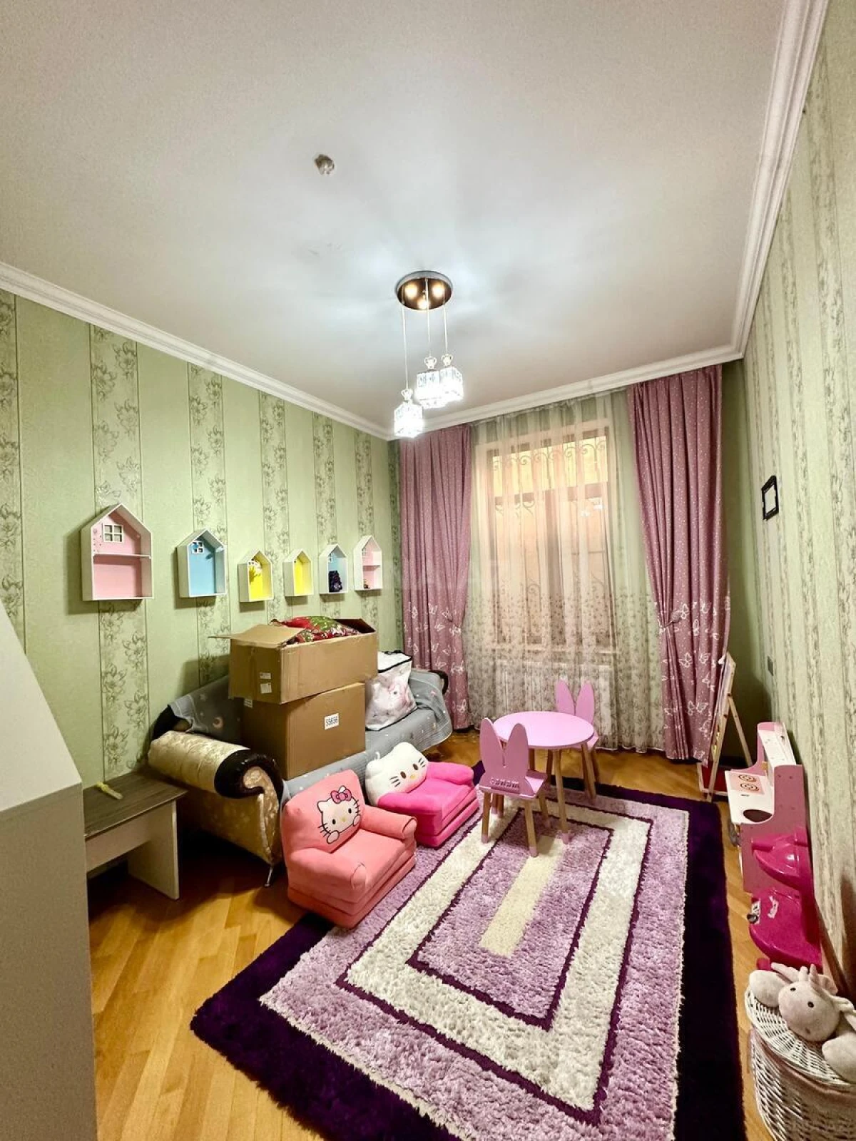 Satılır 6 otaqlı həyət evi 180 m²