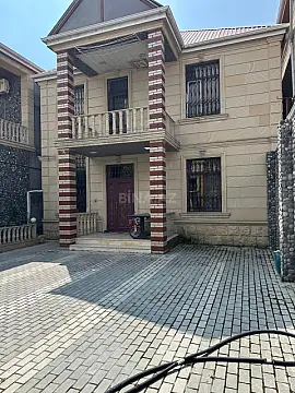 Satılır 6 otaqlı həyət evi 180 m²